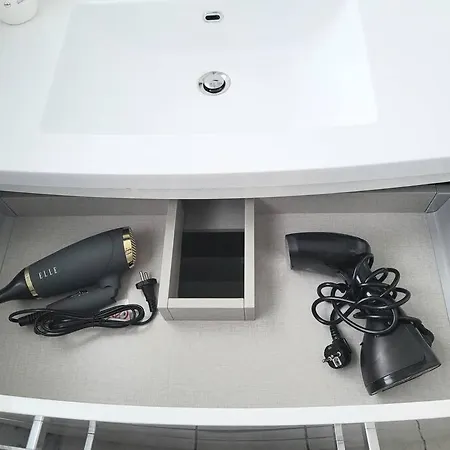 Lucia - Vue 생타굴프