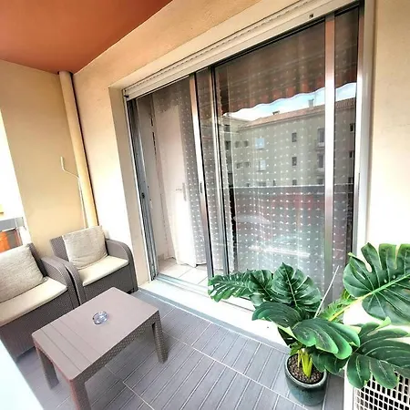Lucia - Vue Apartment