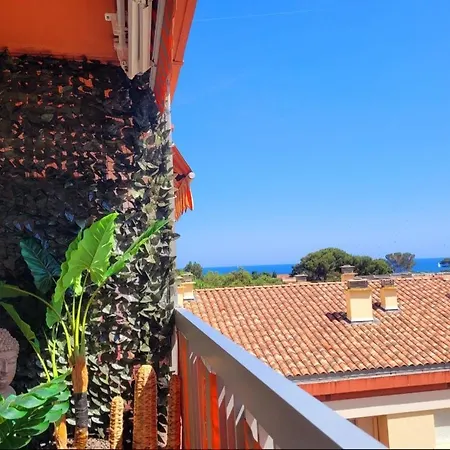 Lucia - Vue Saint Aygulf