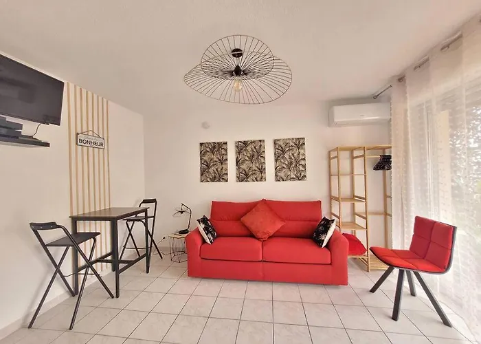 Lucia - Vue 公寓 *