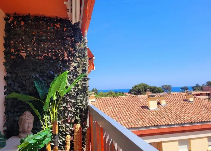 Lucia - Vue 圣艾格夫